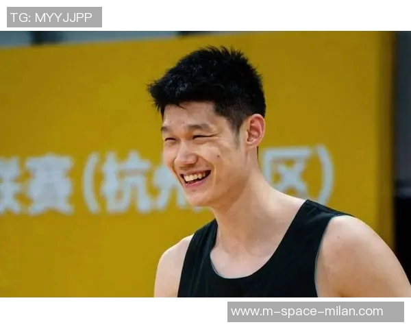 胡金秋带领球队奋勇拼搏展现篮球魅力成就职业生涯新高峰