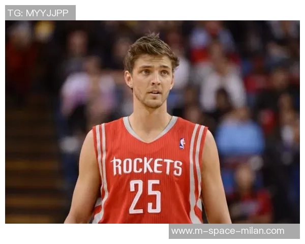 齐麟的崛起与挑战：探讨年轻球员在职业篮球中的发展与未来潜力